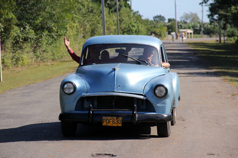 Kuba Blauer Oldtimer